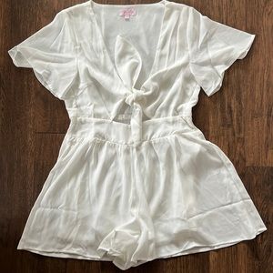 Pink Lily white romper XS